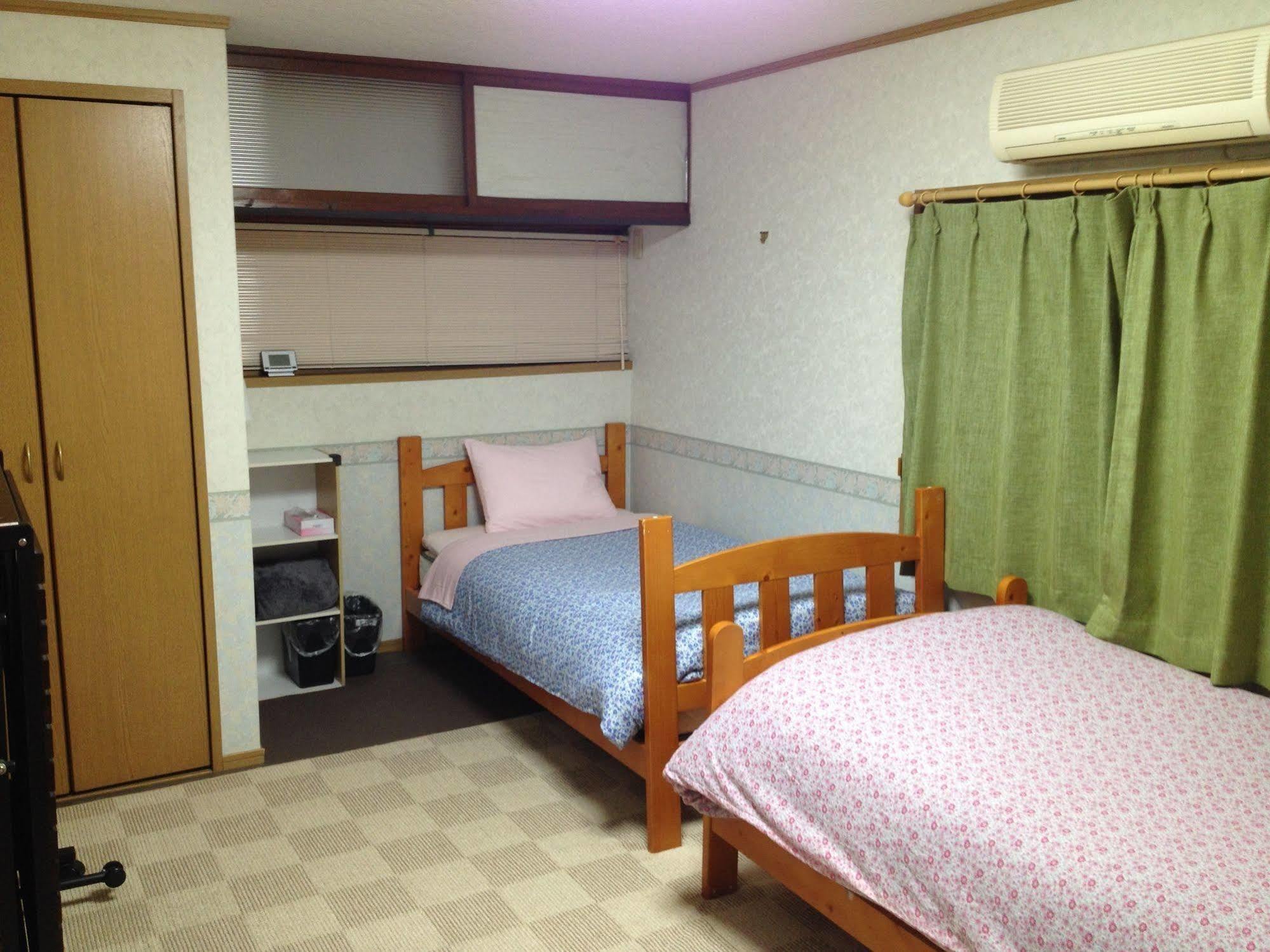 Hotel Now Travel Shinosaka Esterno foto
